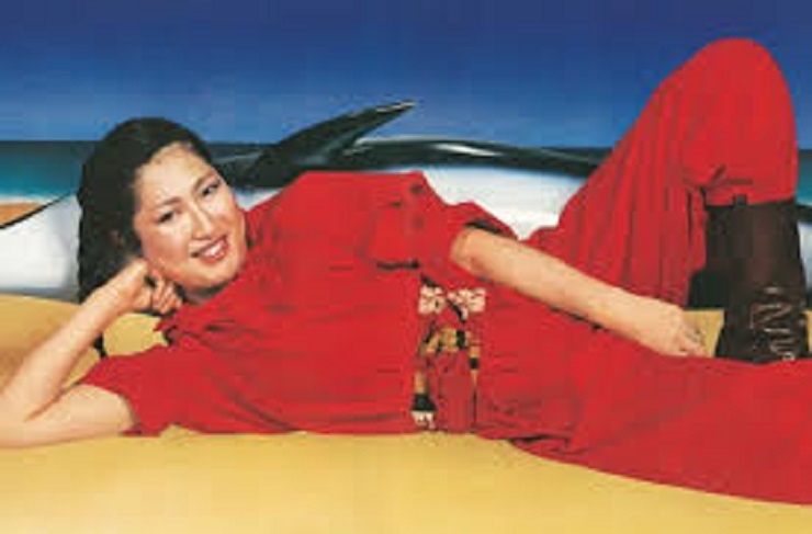 akiko yano pix