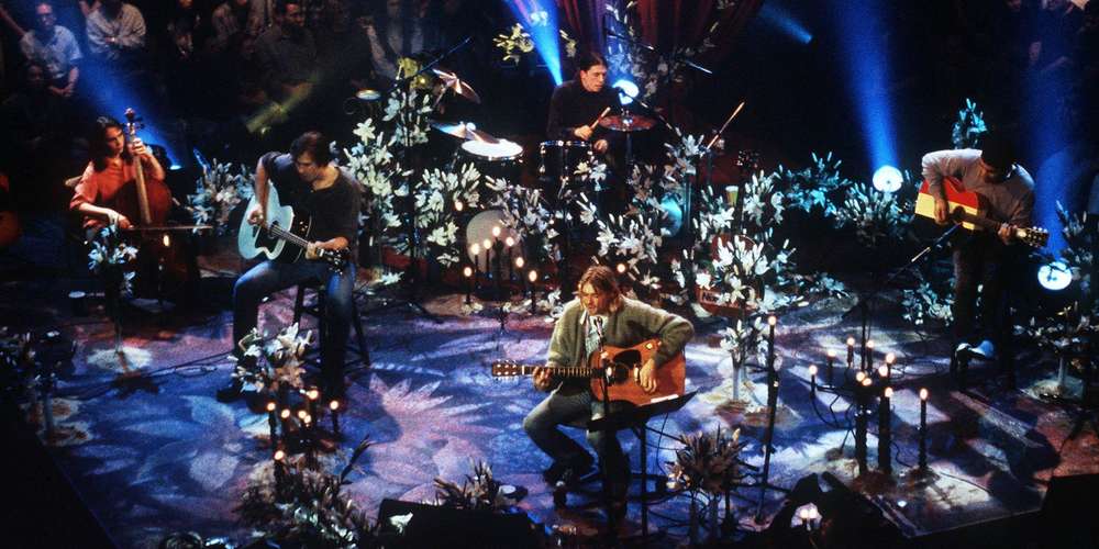 (c) Universal music Geffen 1993